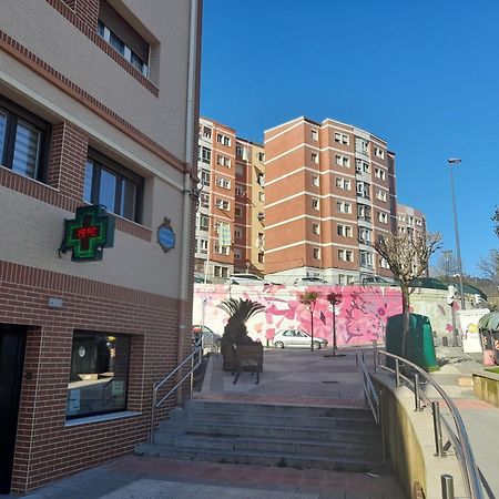 Calida Estancia Descubre La Ciudad บิลเบา ภายนอก รูปภาพ