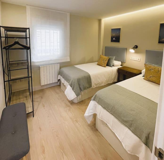 Calida Estancia Descubre La Ciudad บิลเบา ภายนอก รูปภาพ