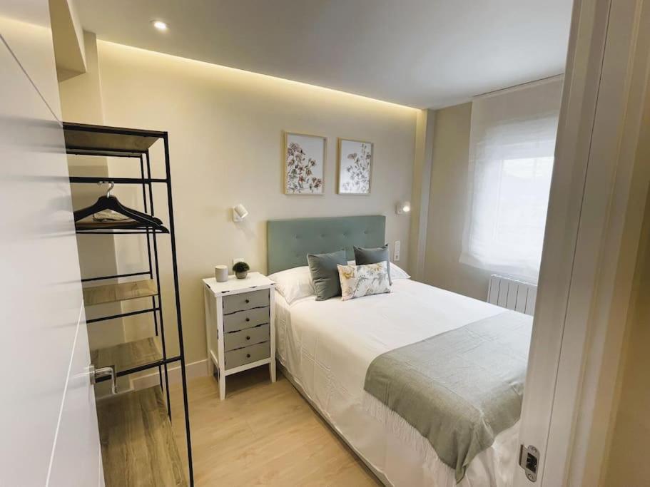 Calida Estancia Descubre La Ciudad บิลเบา ภายนอก รูปภาพ