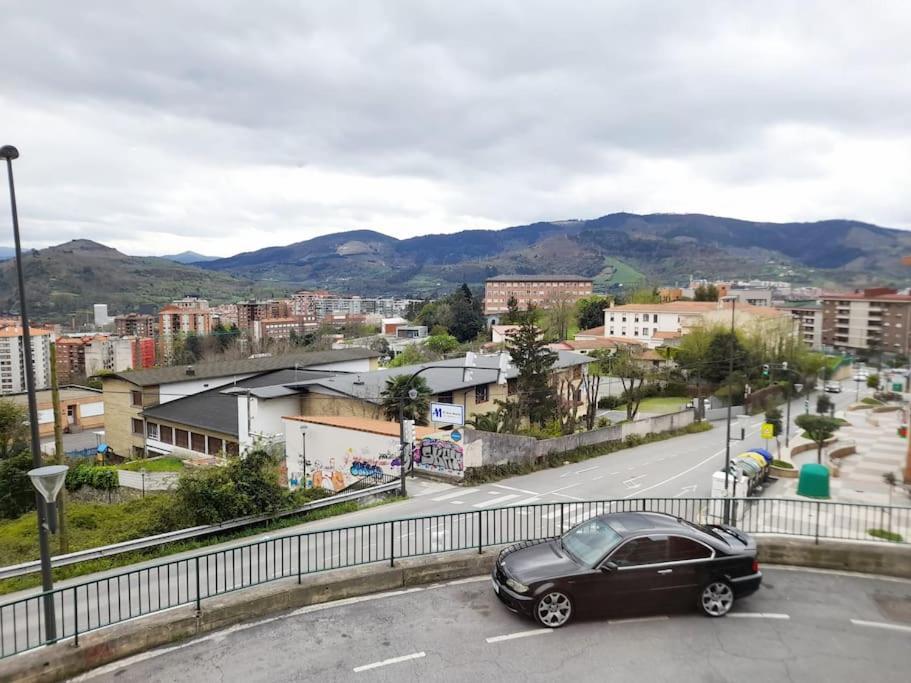 Calida Estancia Descubre La Ciudad บิลเบา ภายนอก รูปภาพ